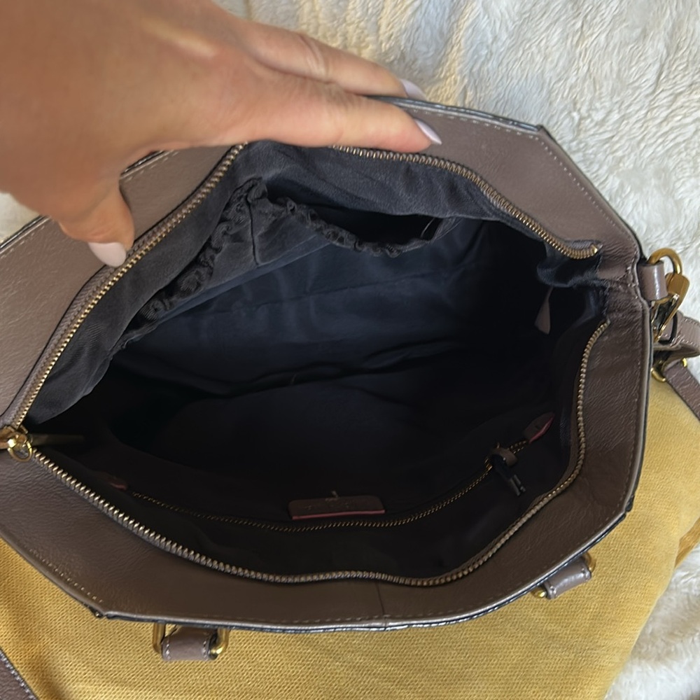 ELLIOT LUCCA GENUINE LEATHER SATCHEL BAG - Picture 6 of 9
